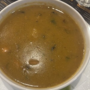 Sopa de mariscos grande