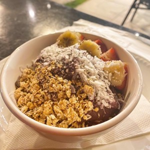 Acai bowl