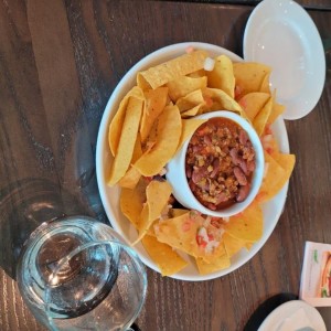 Nachos con Chili con Carne