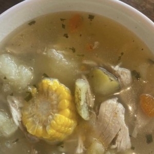 Sopa de pollo