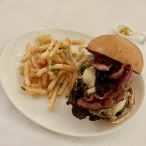 Lumiere Burger