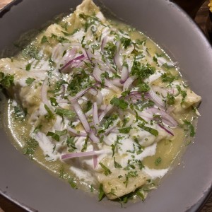 ESPECIALIDADES - ENCHILADAS SUIZAS