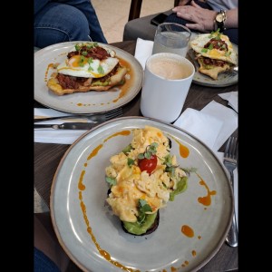 Breakfast - Avocado Toast 
