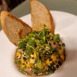 Tuna tartar