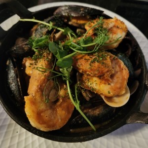 Zarzuela dd mariscos