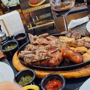 PARRILLADA BONANZA ( para 2 personas)