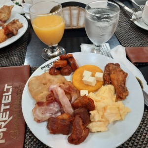 Desayuno buffet