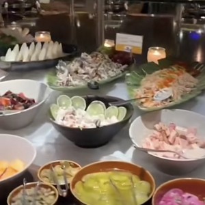 Mesa buffet 