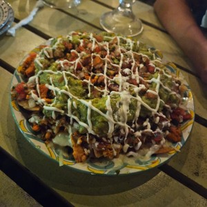 Nacho Azteca