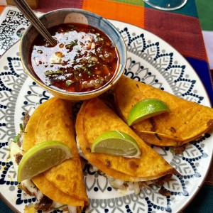 Para Compartir - Bandeja de quesatacos