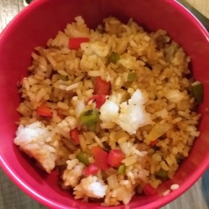 Arroz frito con vegetales