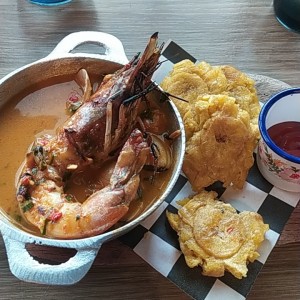 cazuela de mariscos 