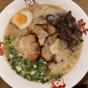 White shiru ramen