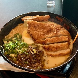 FIDEOS - TONKATSU RAMEN