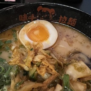 FIDEOS - AJISEN KIMCHI RAMEN