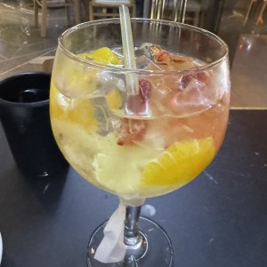 Sangria de sake