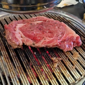 Ribeyes carne