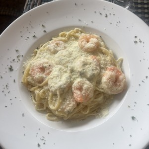 Espagueti con camarones