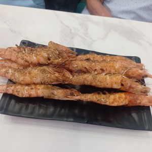 brochetas de langostino