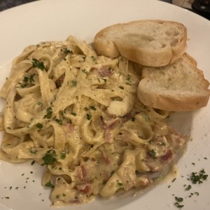 Fettuccine a la Carbonara