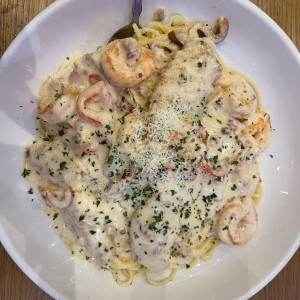 Chicken & Shrimp Carbonara