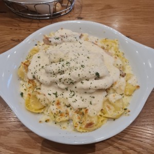 Asiago Tortelloni Alfredo With Grilled Chicken