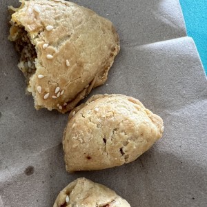 Empanadas de carne y queso