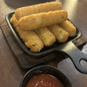 Sides - Mozzarella Sticks