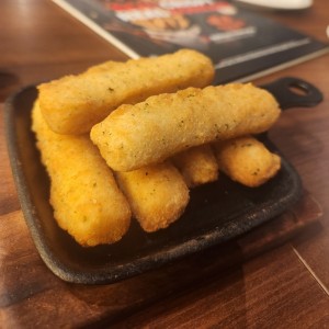 Sides - Mozzarella Sticks