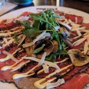 Carpaccio de res 