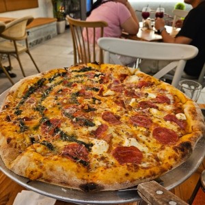 pizza san francisco y 3 carnes