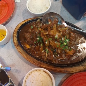 Platos Principales - CARNE MONGOLIAN