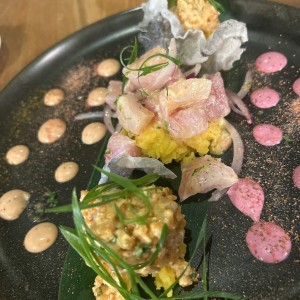 Entrecausas de corvina, tuna y pulpo