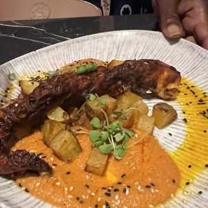 PULPO A LA ROMESCO