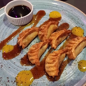 GYOZAS FRITAS DE CAMARÓN
