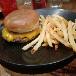 Menú Kids - Hamburguesa Clasikids