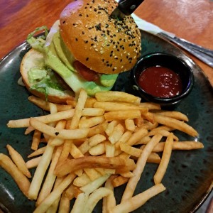 hamburguesa con papitas