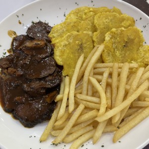 Platos Principales - Asado negro