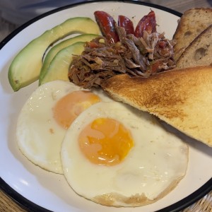 Huevos Ropa Vieja