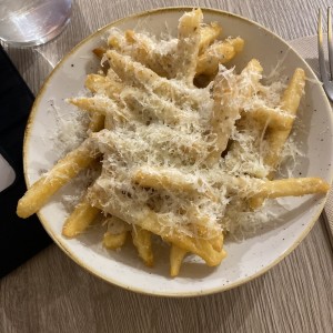 PARMESAN TRUFFLE FRIES