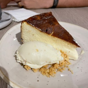 TARTA DE QUESO VASCA