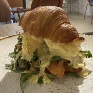 Croissant Benedictino