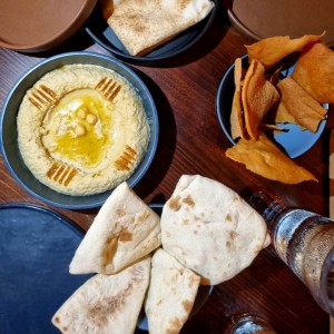 TAPAS - HUMMUS