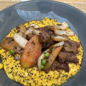 Rissoto de Quinoa con Lomo Saltado