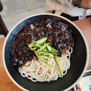 Jjajangmyeon