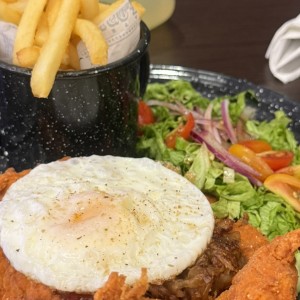 Milanesa de Pollo al Caballo