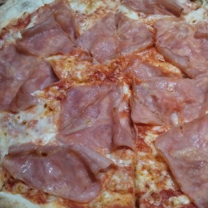 Pizza de prosciutto