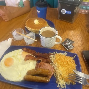 Desayunos - Breakfast Sampler