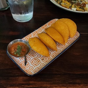 Empanaditas de Carne Mechada