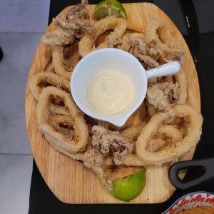 CALAMARES FRITOS A LA ANDALUZA